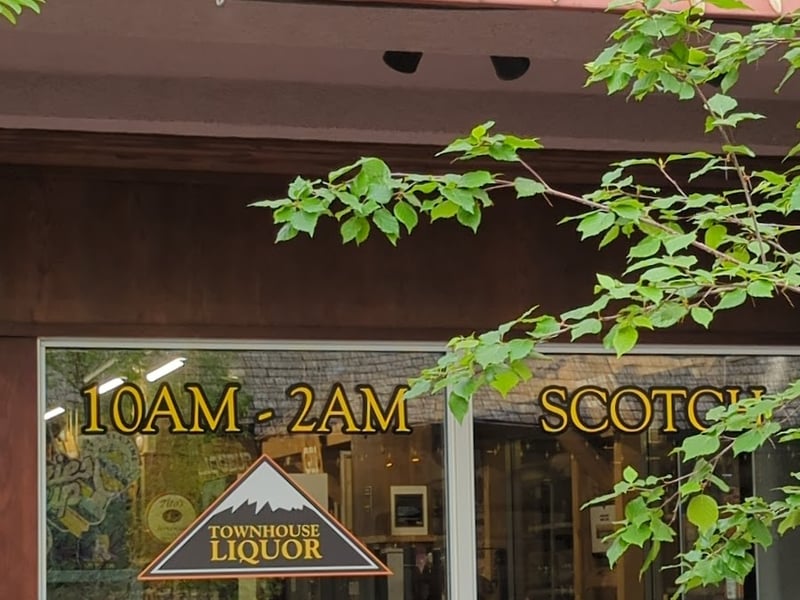 Townhouse Liquor