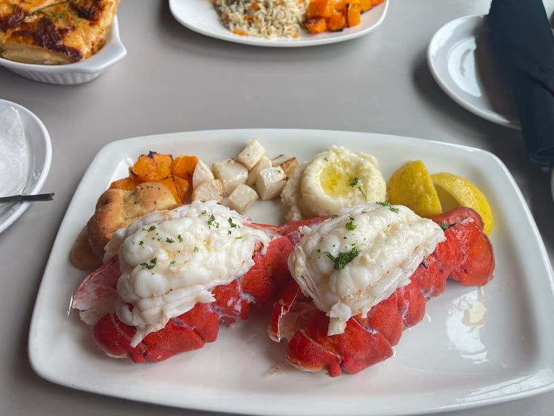 Melissa's Restaurant & Bar