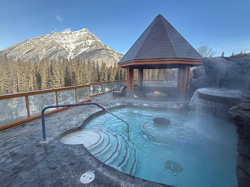 Hotel Canoe and Suites