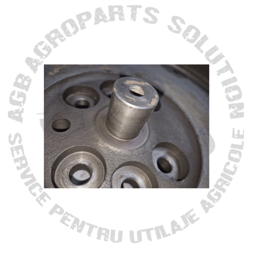 Volanta motor John Deere RE59881 R123555