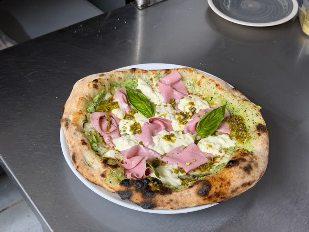 Pizza Mortazza That's Amore Papeete