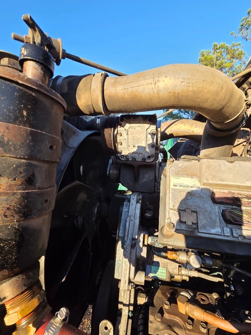 2000 International 4900, image 24