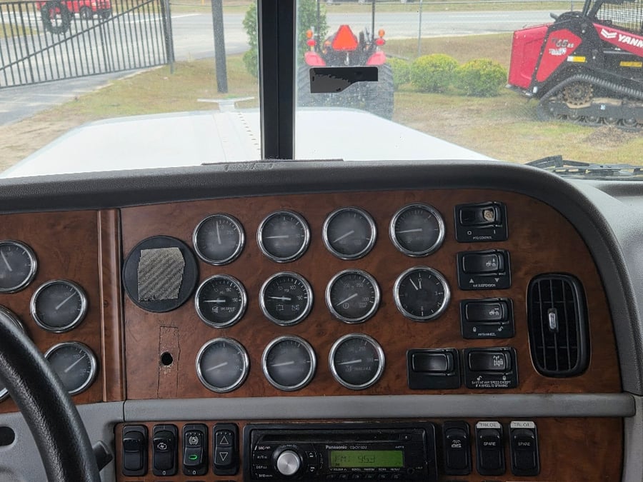2006 Peterbilt 379, image 8