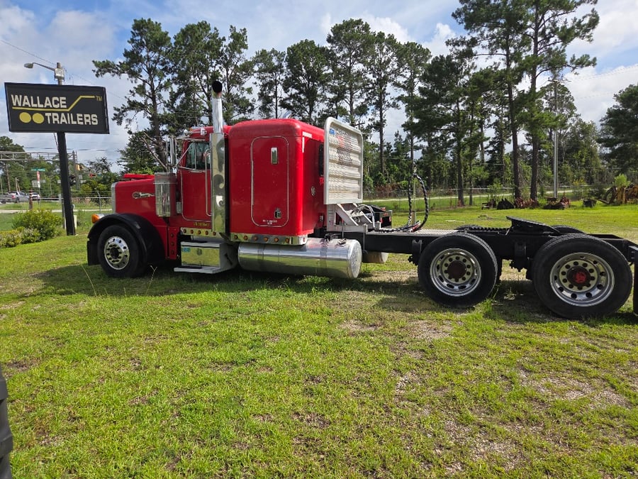 2003 Peterbilt 379, image 5