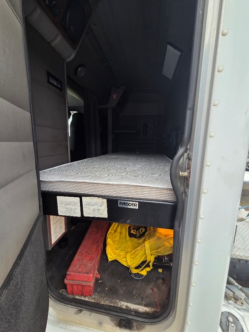 2006 Peterbilt 379, image 21
