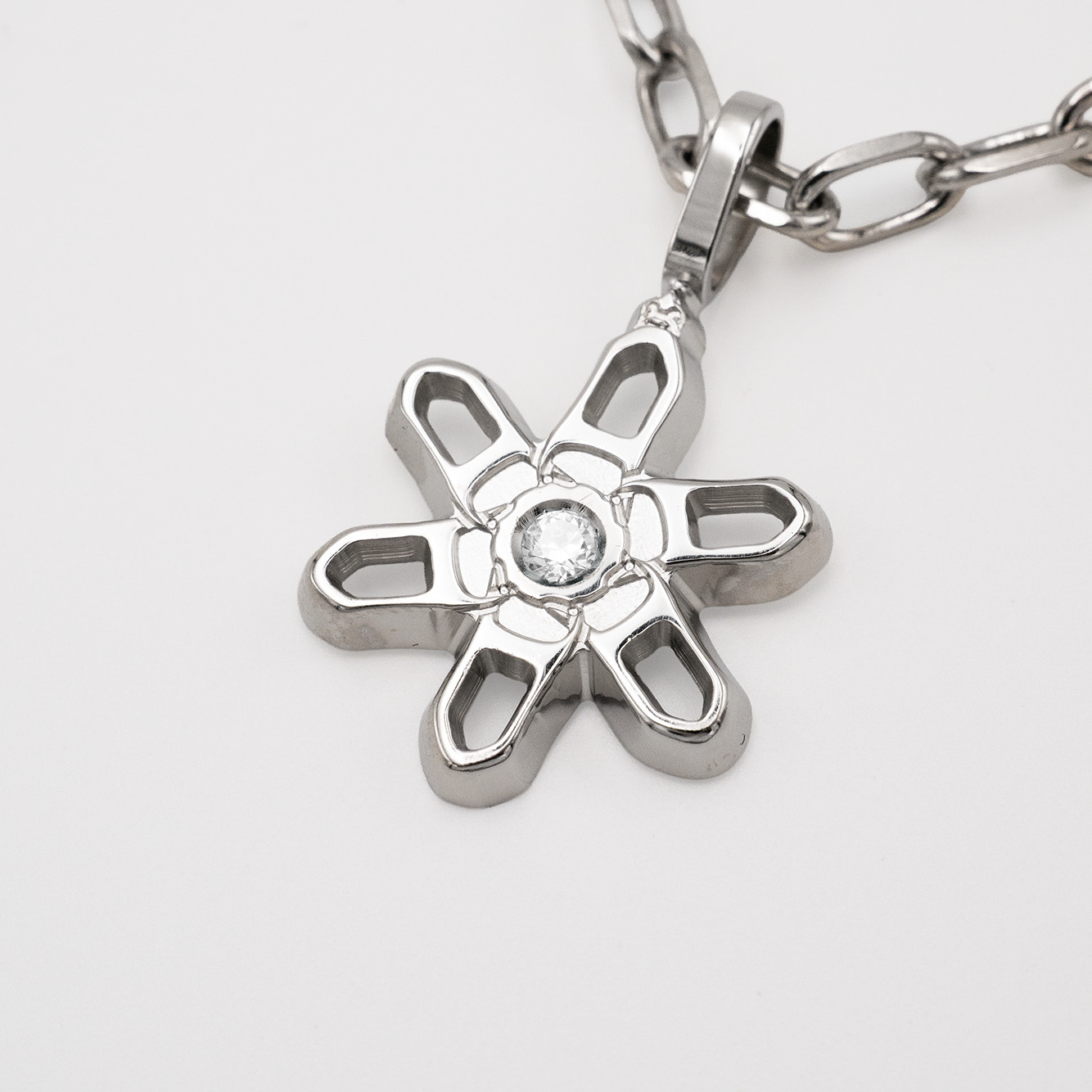 COLLAR DAISY | ORO BLANCO