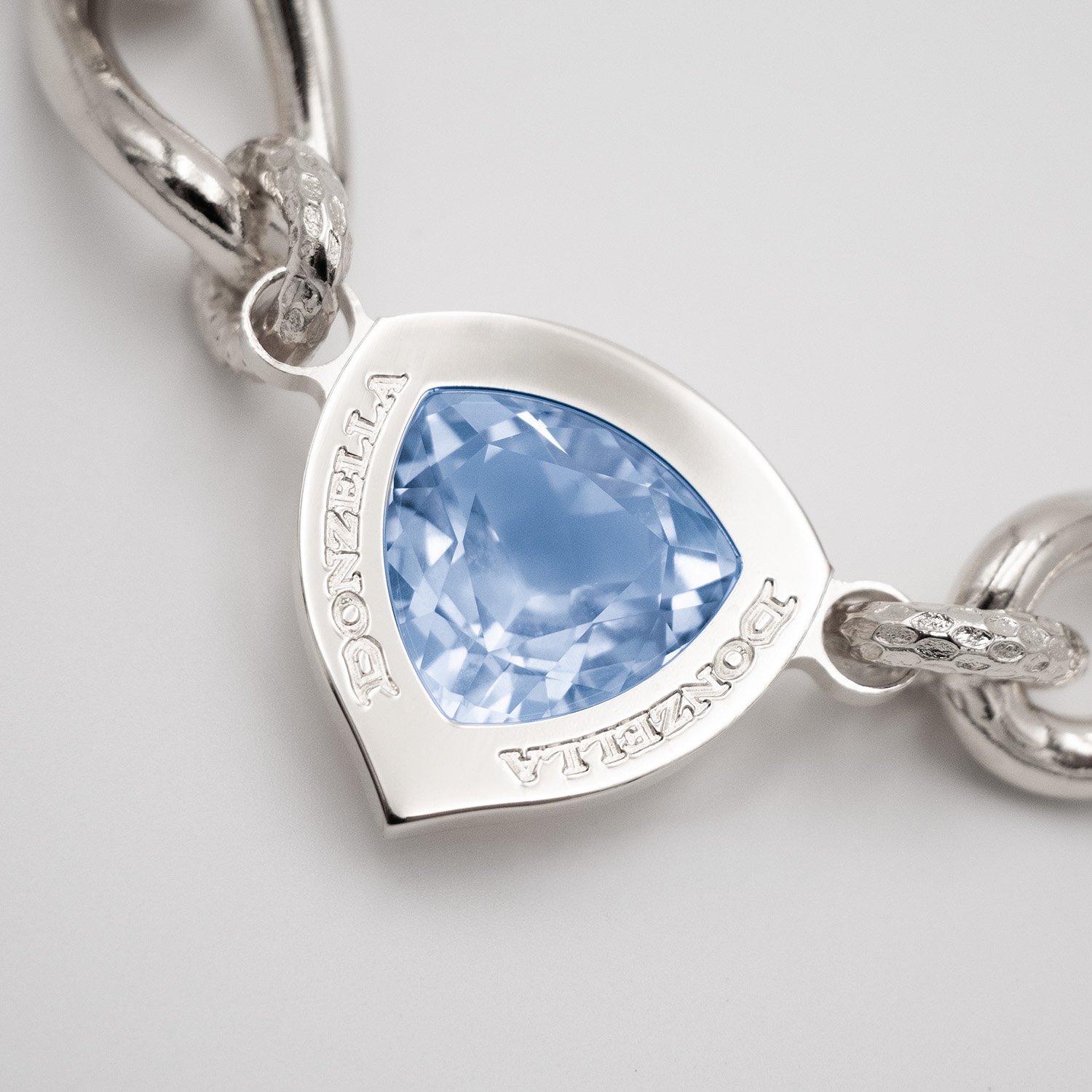 AMY NECKLACE | WHITE GOLD