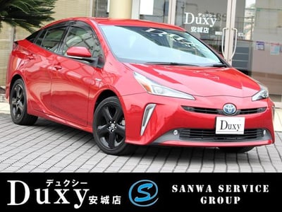 Toyota Prius S Touring Selection