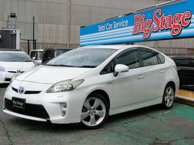 Toyota Prius S Touring Selection