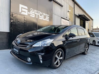 Toyota Prius Alpha Hybrid G