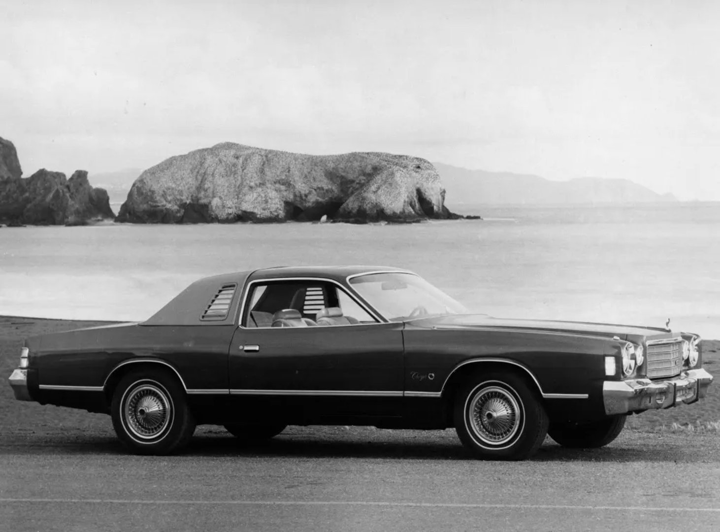 Dodge_Charger_4_generation__Coupe__4.jpg