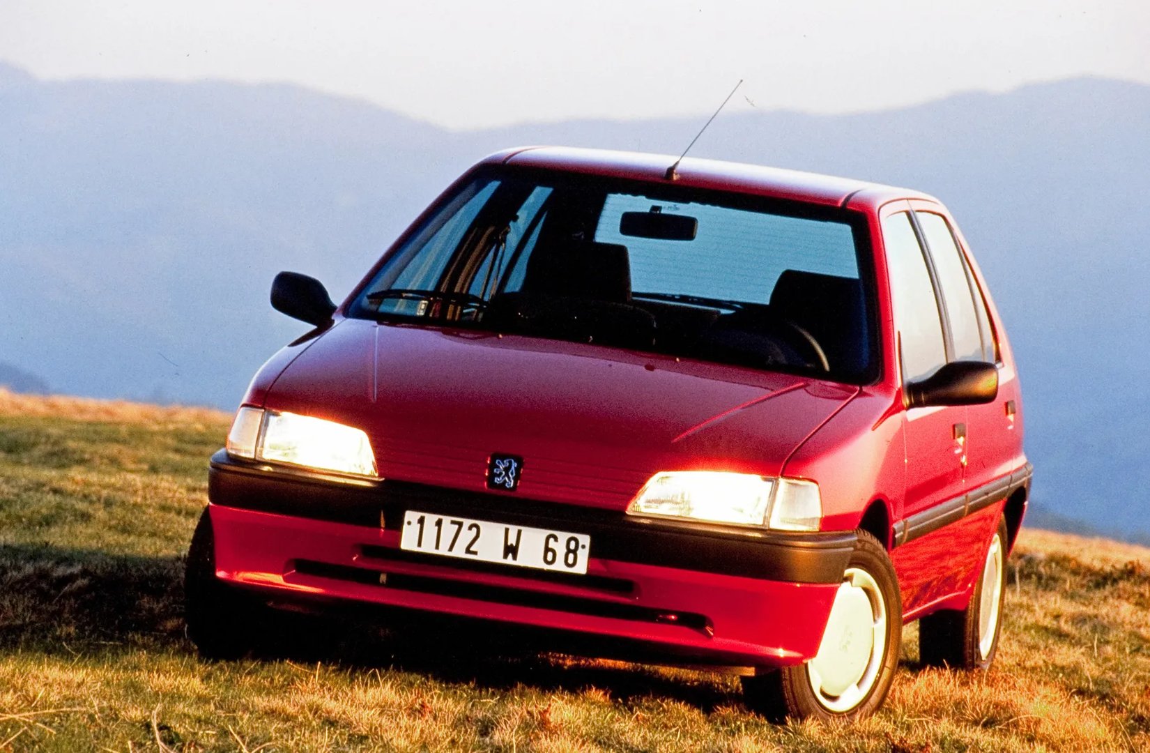 Peugeot_106_1_generation__Mini_5-doors__2.jpg