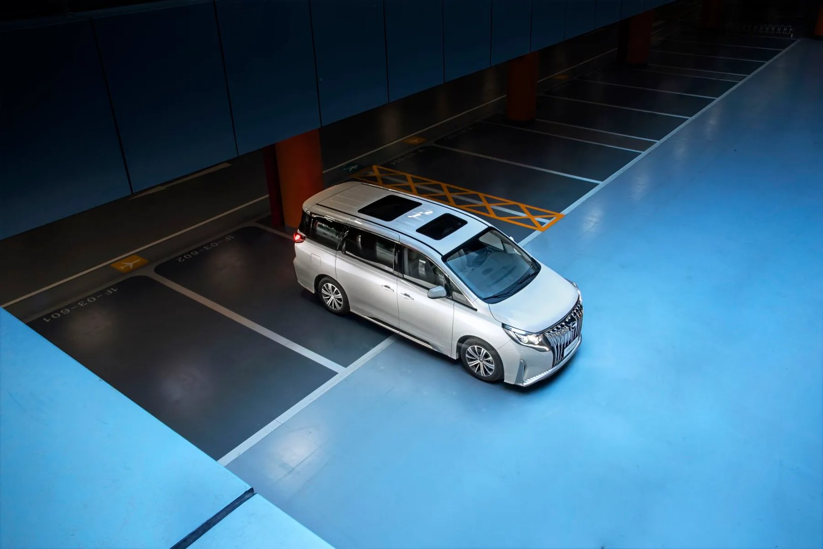 gac_Motor_GN8_1_generation_restyling__Minivan__8.jpg