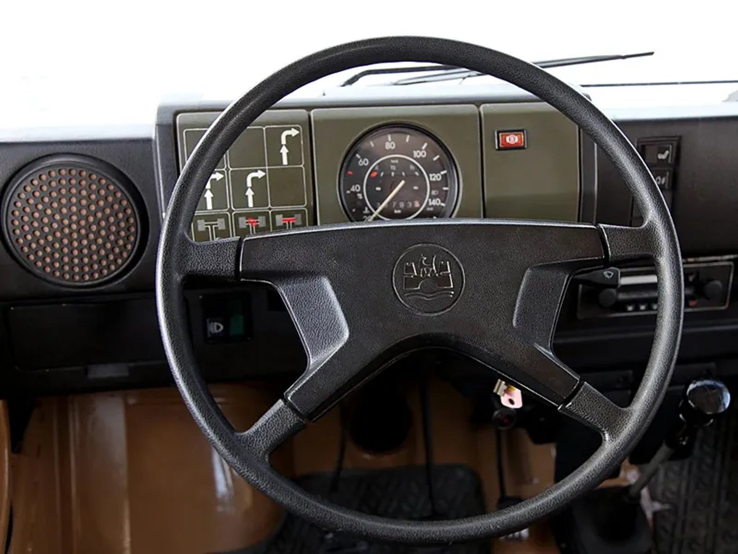 Volkswagen_Iltis_1_generation__SUV_cabriolet__10.jpg