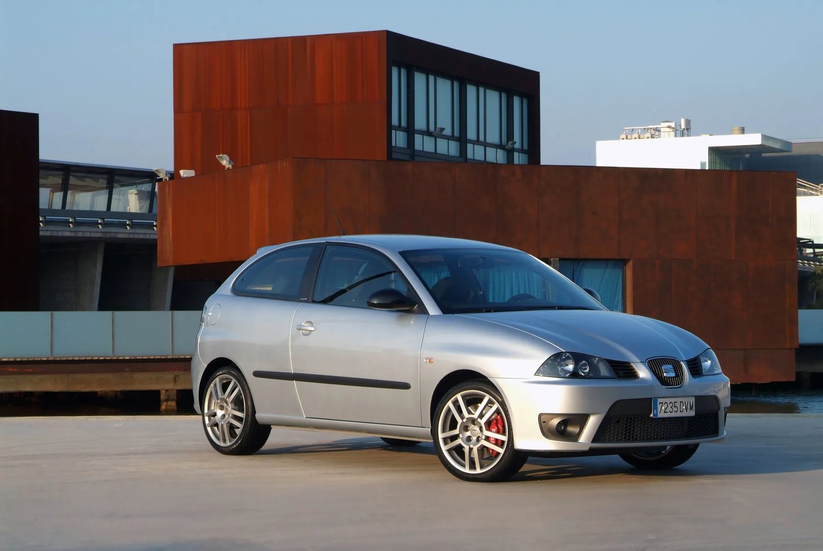 SEAT_Ibiza_Cupra_3_generation__Mini_3-doors__7.jpg
