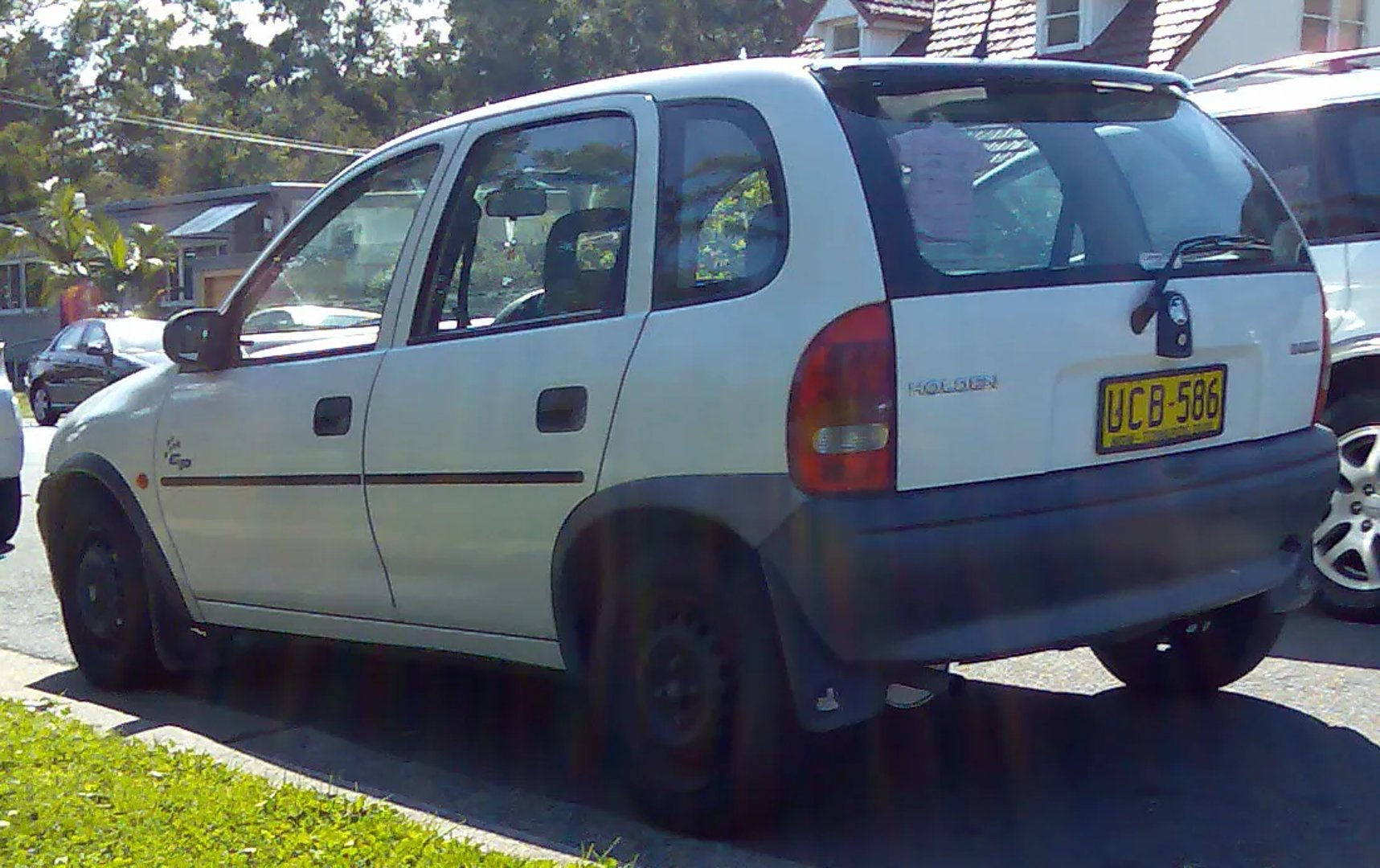 Holden_Barina_3_generation__Mini_5-doors__2.jpg