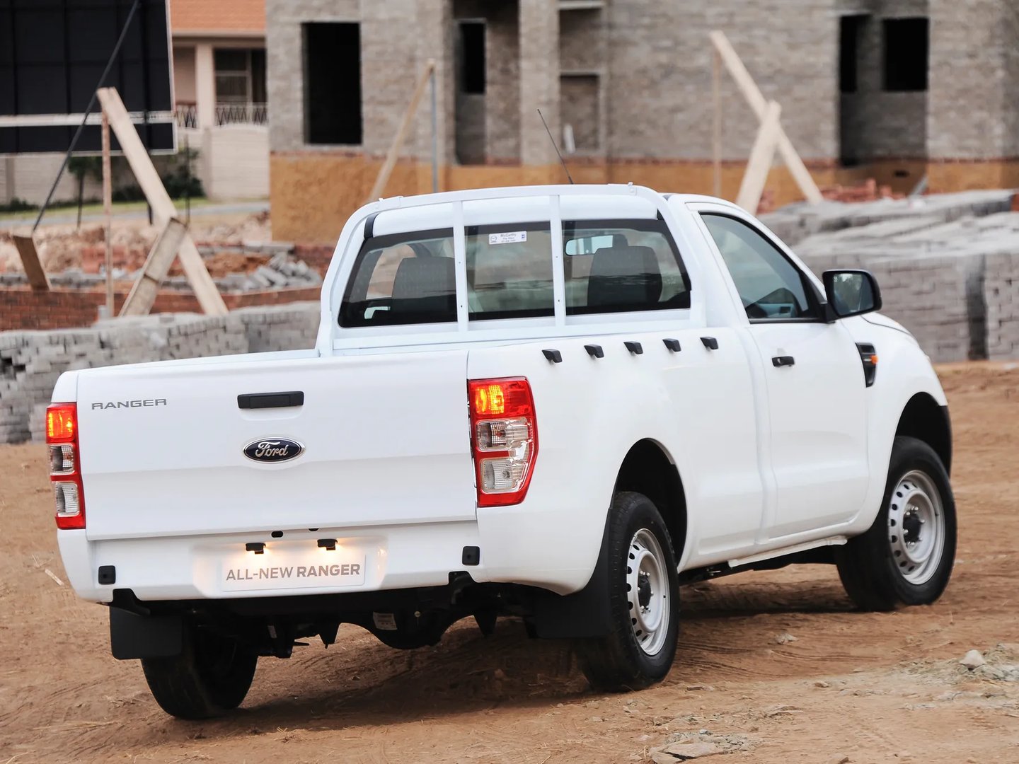 Ford_Ranger_3_generation__Pickup_single-cab__1.jpg