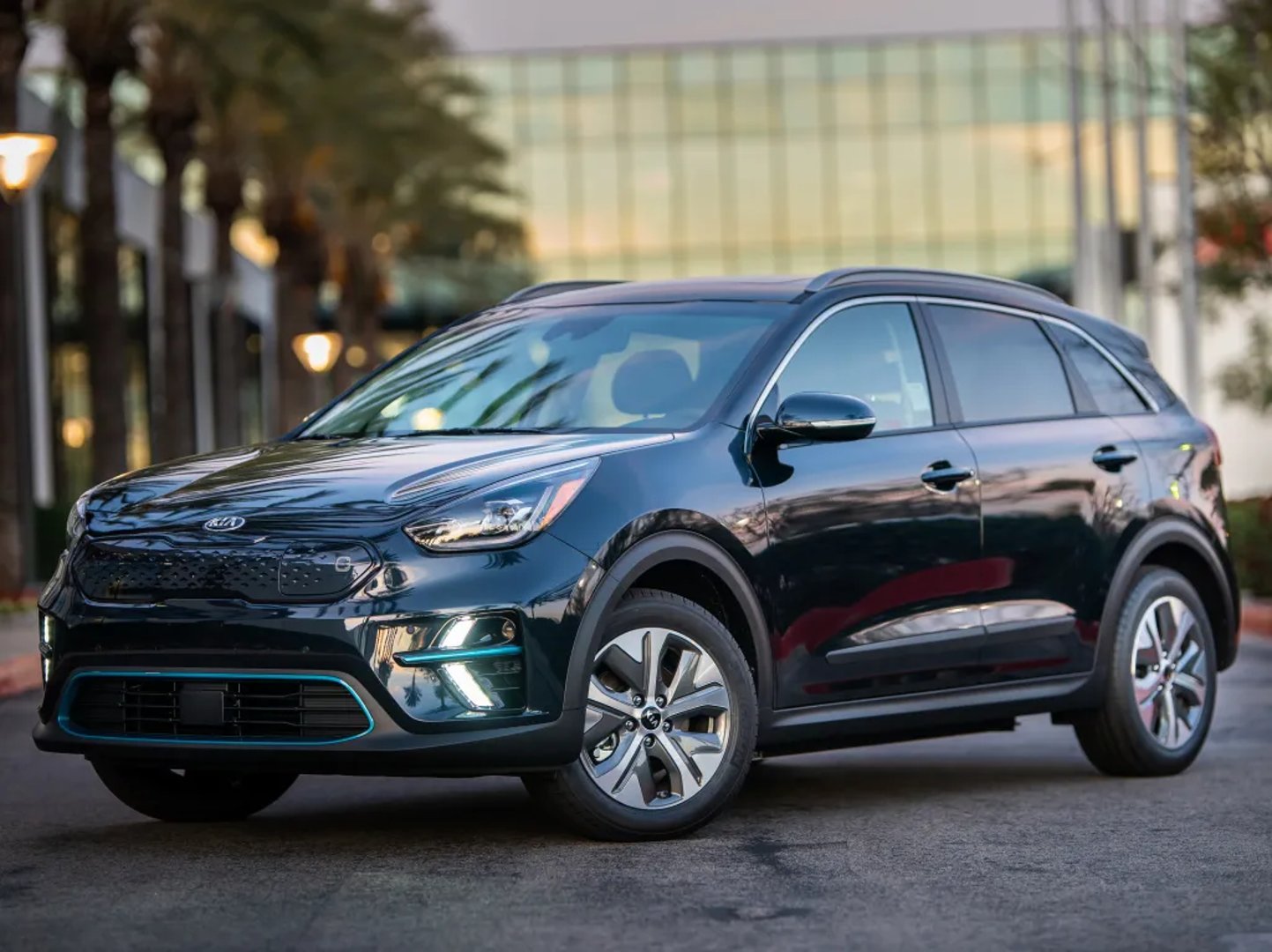 Kia_Niro_1_generation_restyling__SUV_5-doors__3.jpg