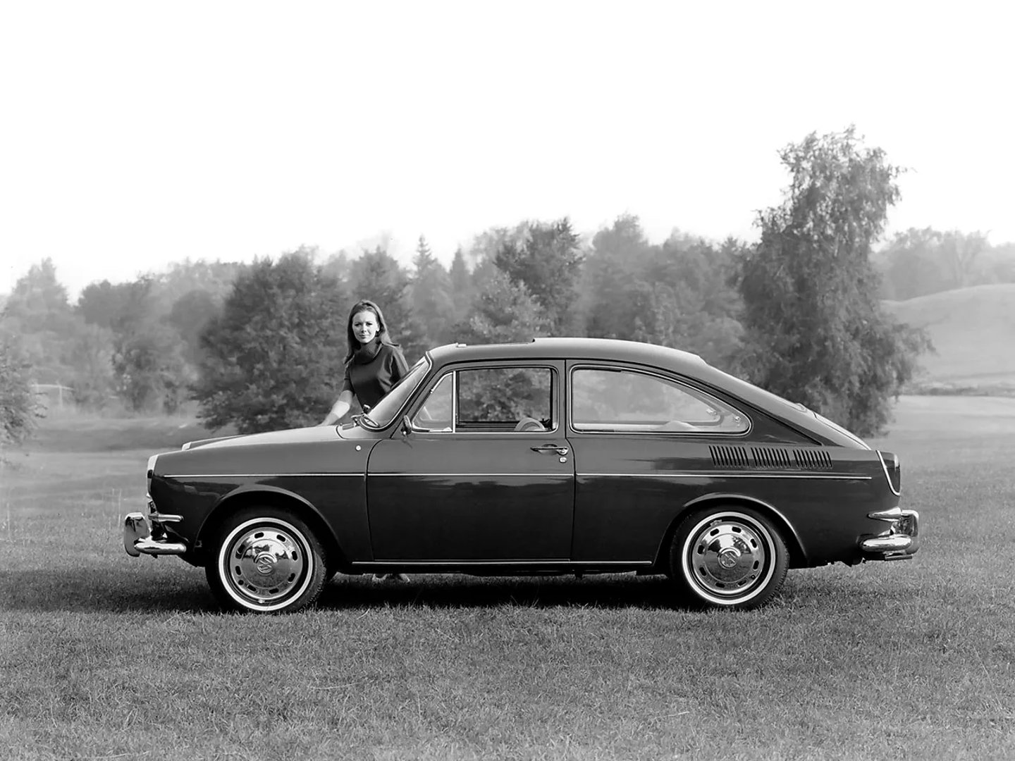 Volkswagen_Type_3_1_generation__Fastback__7.jpg