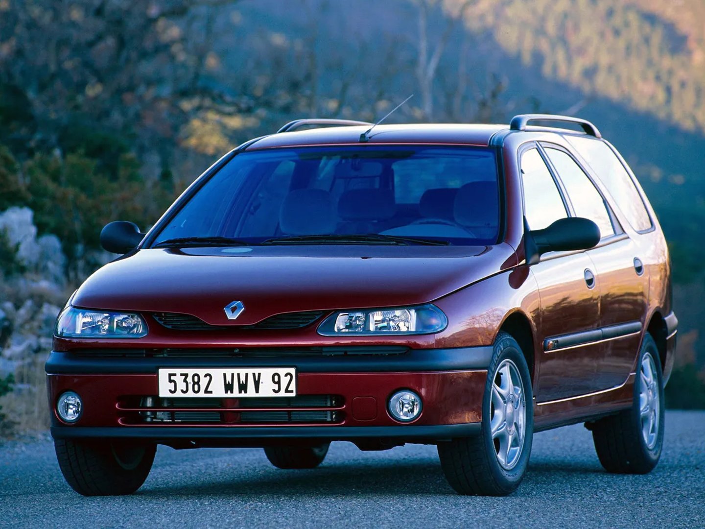 Renault Laguna 1 generation  Estate 5-door