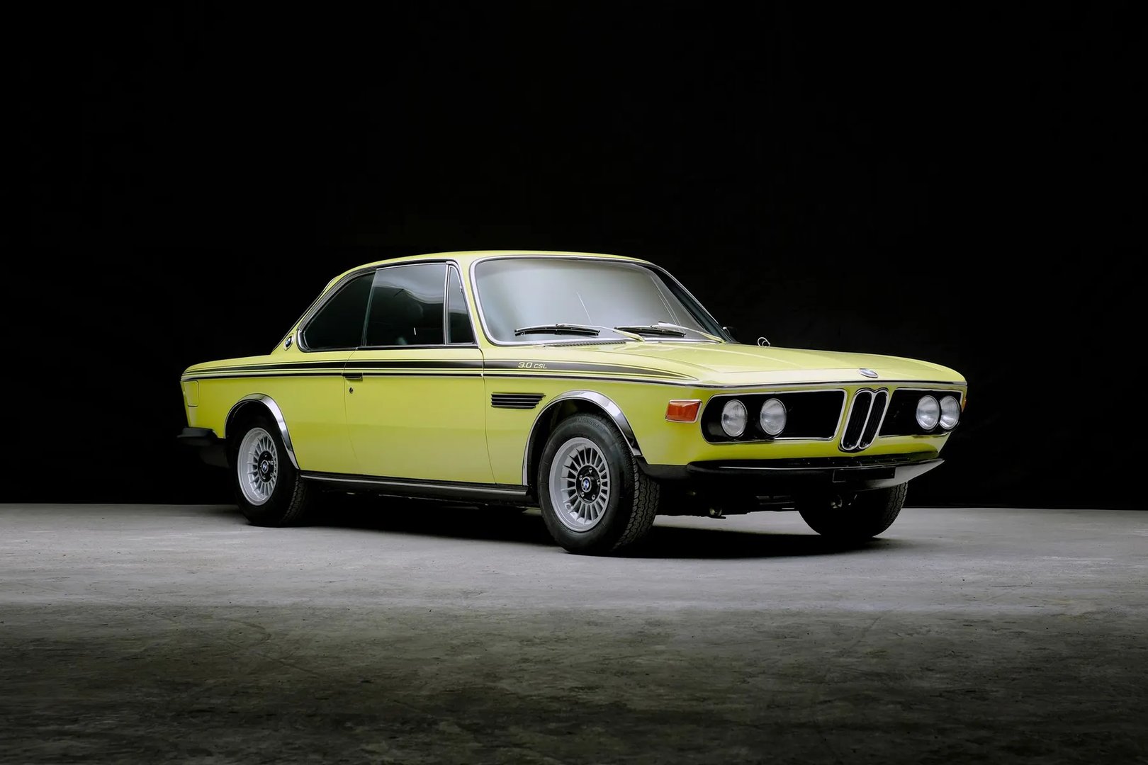 BMW_E9_1_generation__Coupe__13.jpg