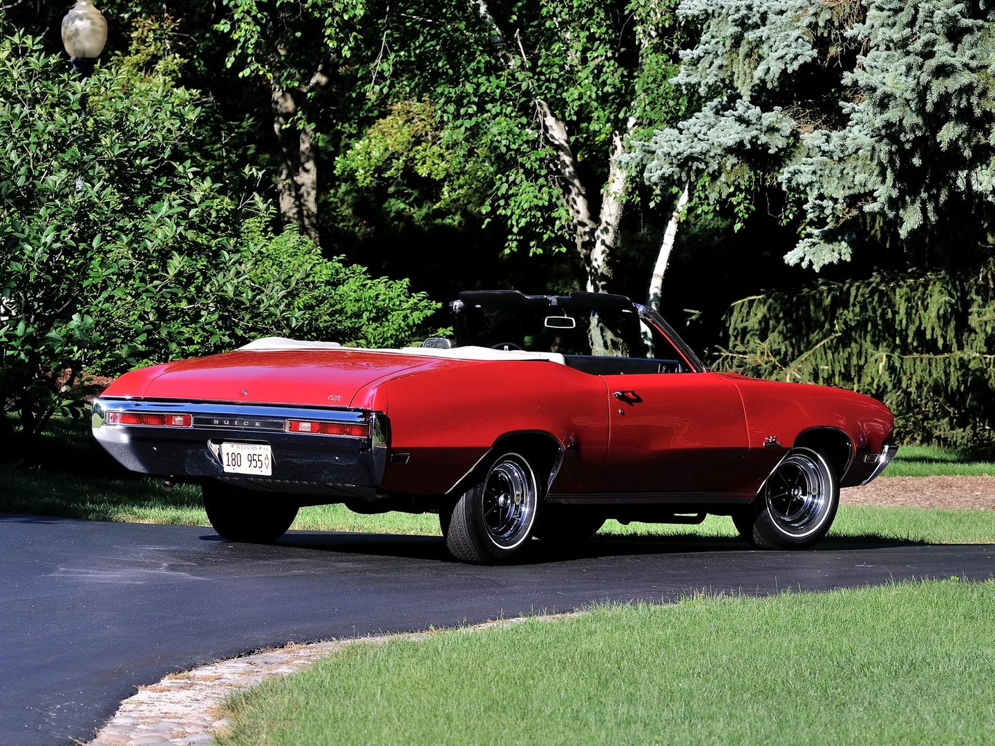 Buick_GS_1_generation__Cabrio__8.jpg