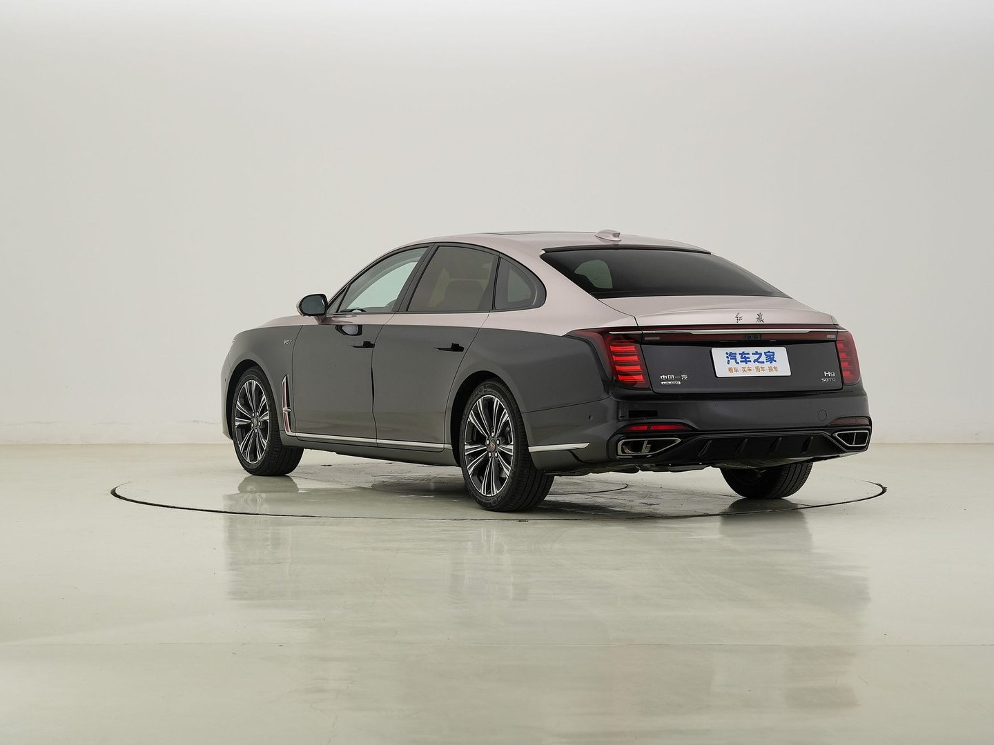hongqi_H9_1_generation_restyling_1__Sedan__3.jpg