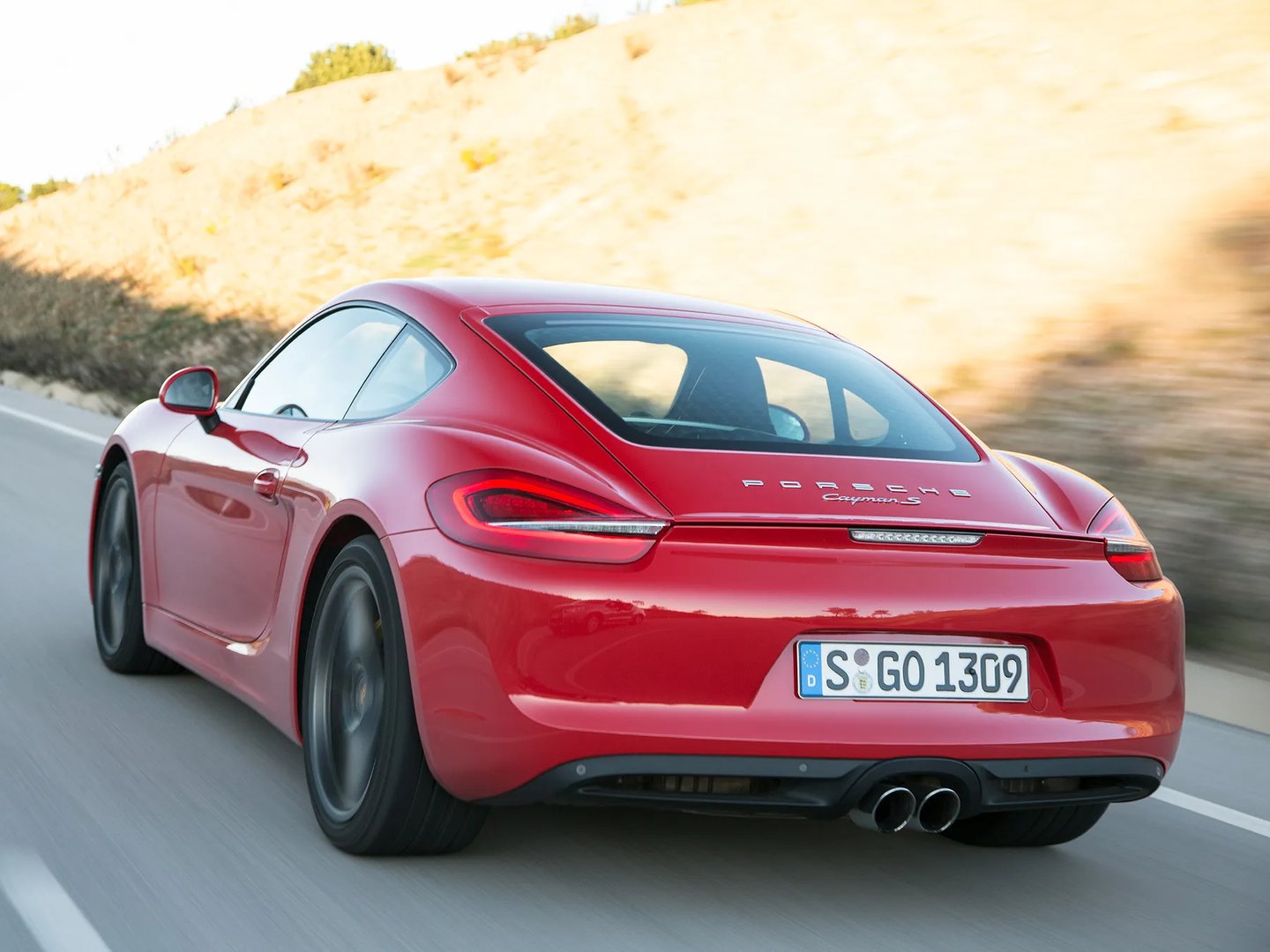 Porsche_718_Cayman_2_generation__Coupe__6.jpg