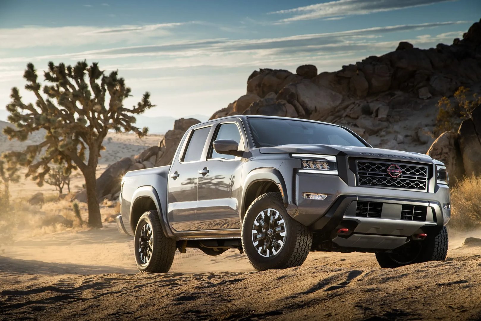 Nissan_Frontier_3_generation__Pickup_double-cab__5.jpg