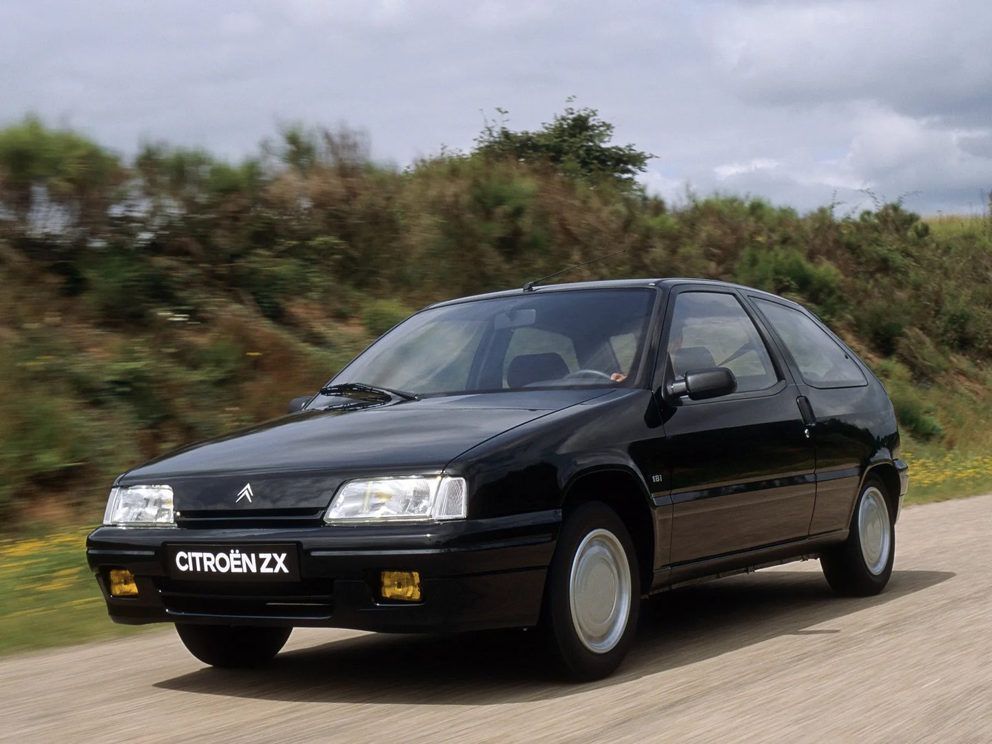 Citroen_ZX_1_generation__Mini_3-doors__3.jpg