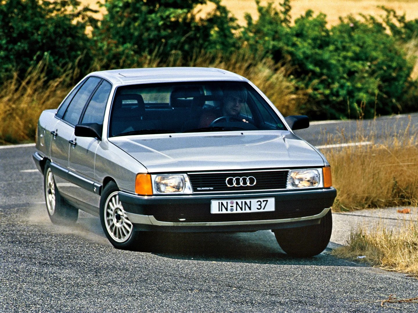 Audi 100 3 generation  Sedan