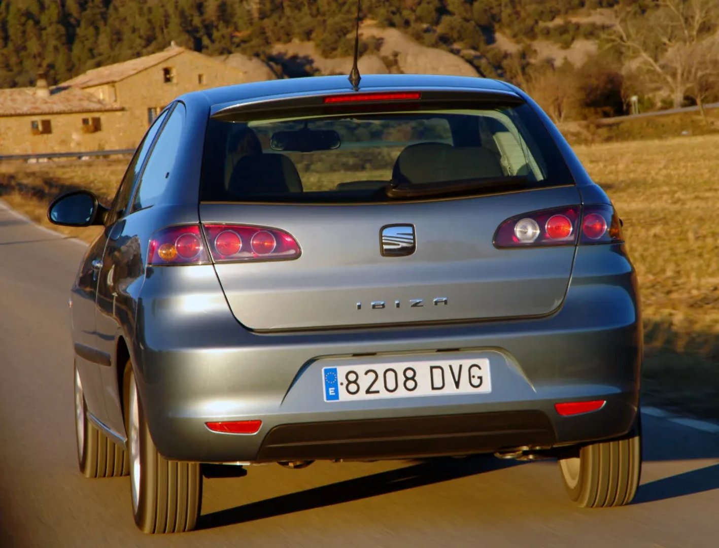 SEAT_Ibiza_3_generation_restyling__Mini_3-doors__5.jpg