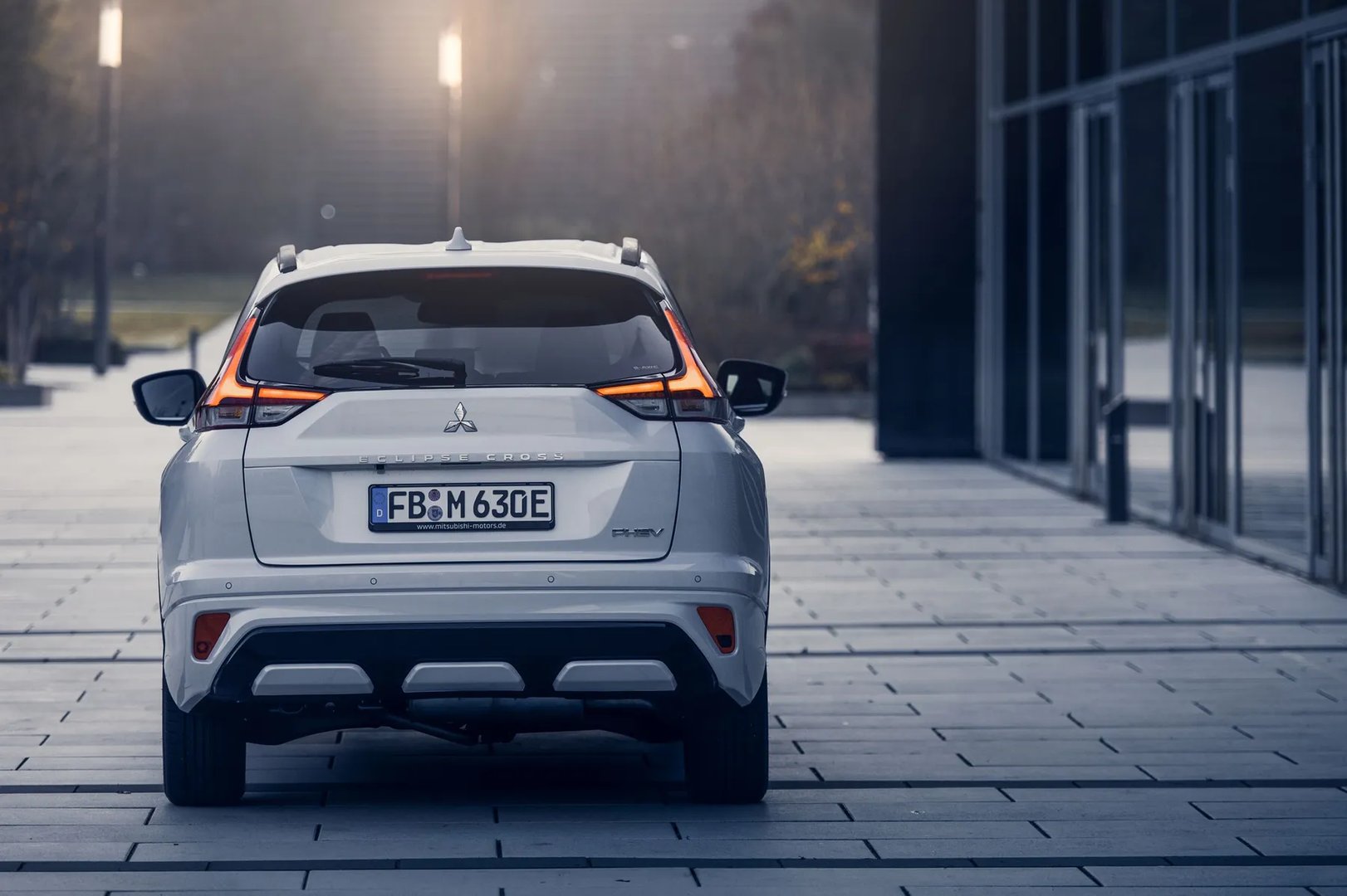 Mitsubishi_Eclipse_Cross_1_generation_restyling__SUV_5-doors__10.jpg