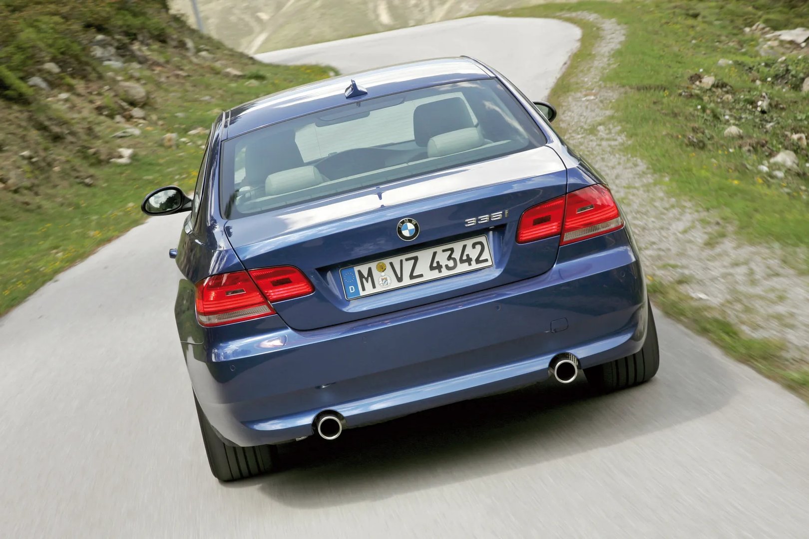 BMW_3_series_5_generation__Coupe__6.jpg