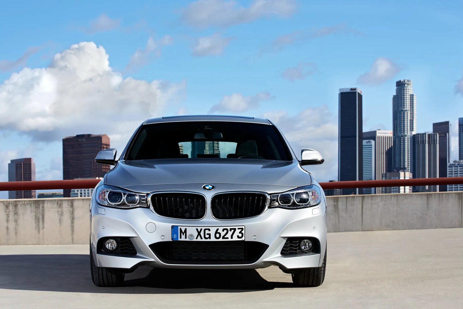 BMW_3_series_6_generation__Liftback__2.jpg