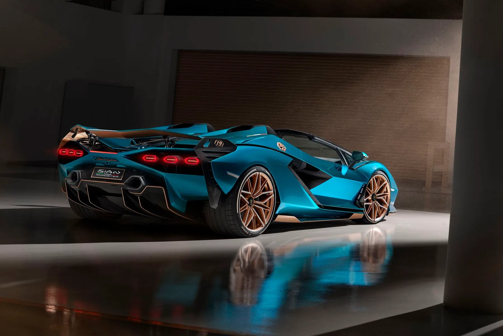 Lamborghini_Sian_FKP_37_1_generation__Roadster__2.jpg