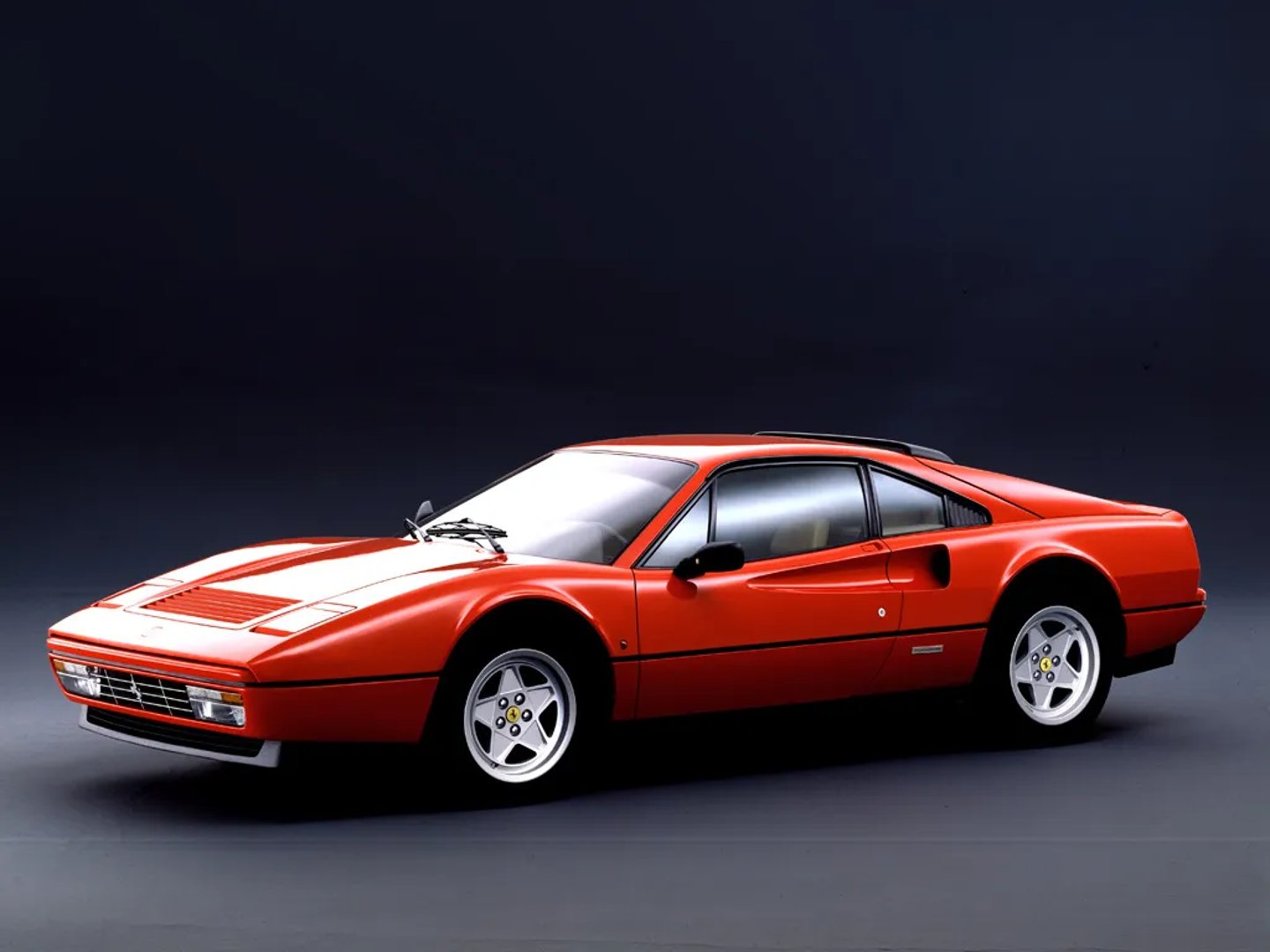 Ferrari_328_1_generation__Coupe__1.jpg