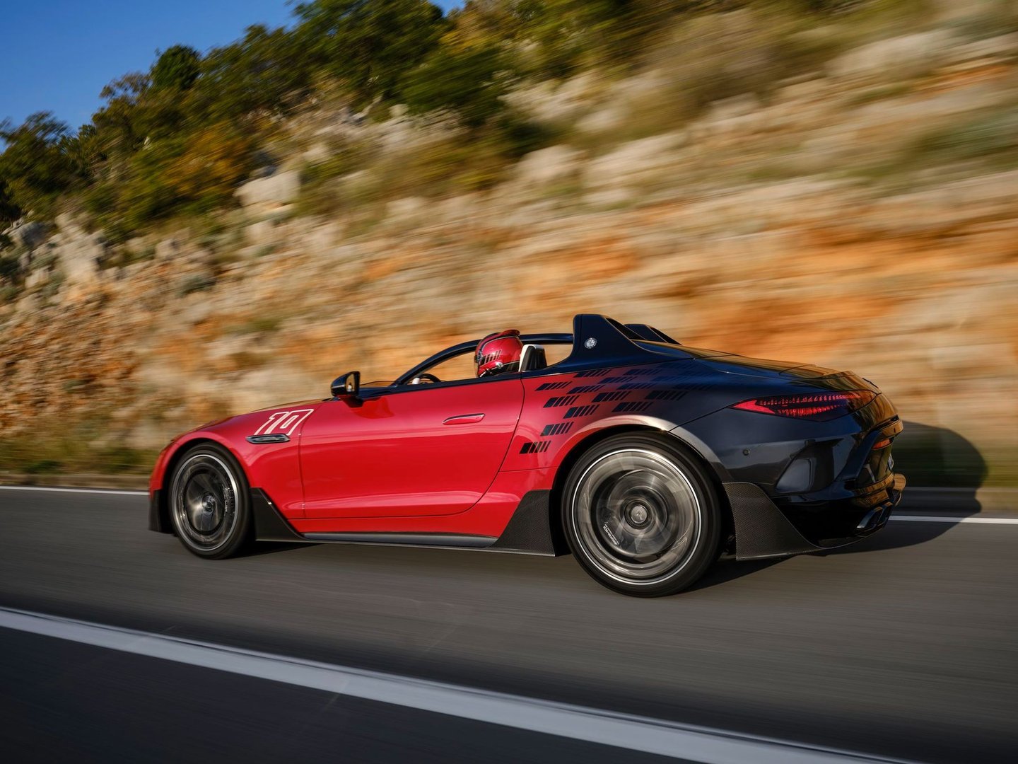 mercedes-benz_AMG_PureSpeed_1_generation__Roadster__1.jpg