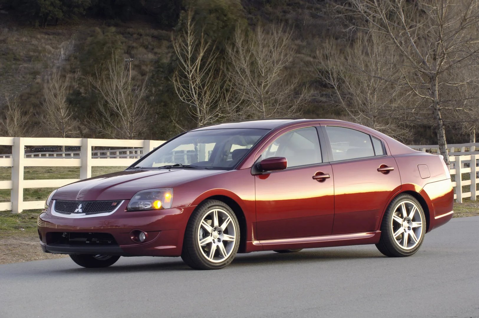 Mitsubishi_Galant_9_generation_restyling__Sedan__9.jpg
