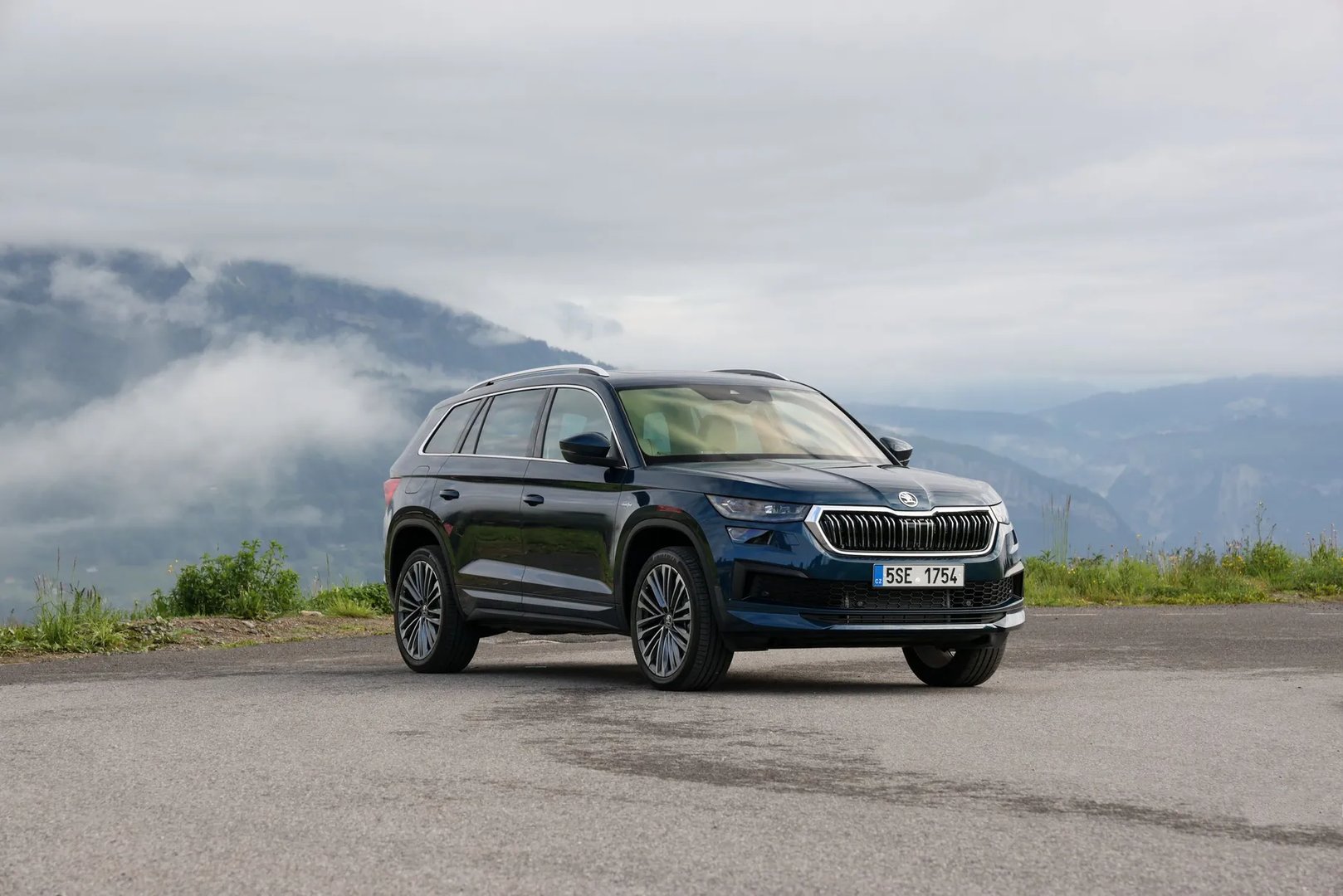 Skoda_Kodiaq_1_generation_restyling_1__SUV_5-doors__11.jpg