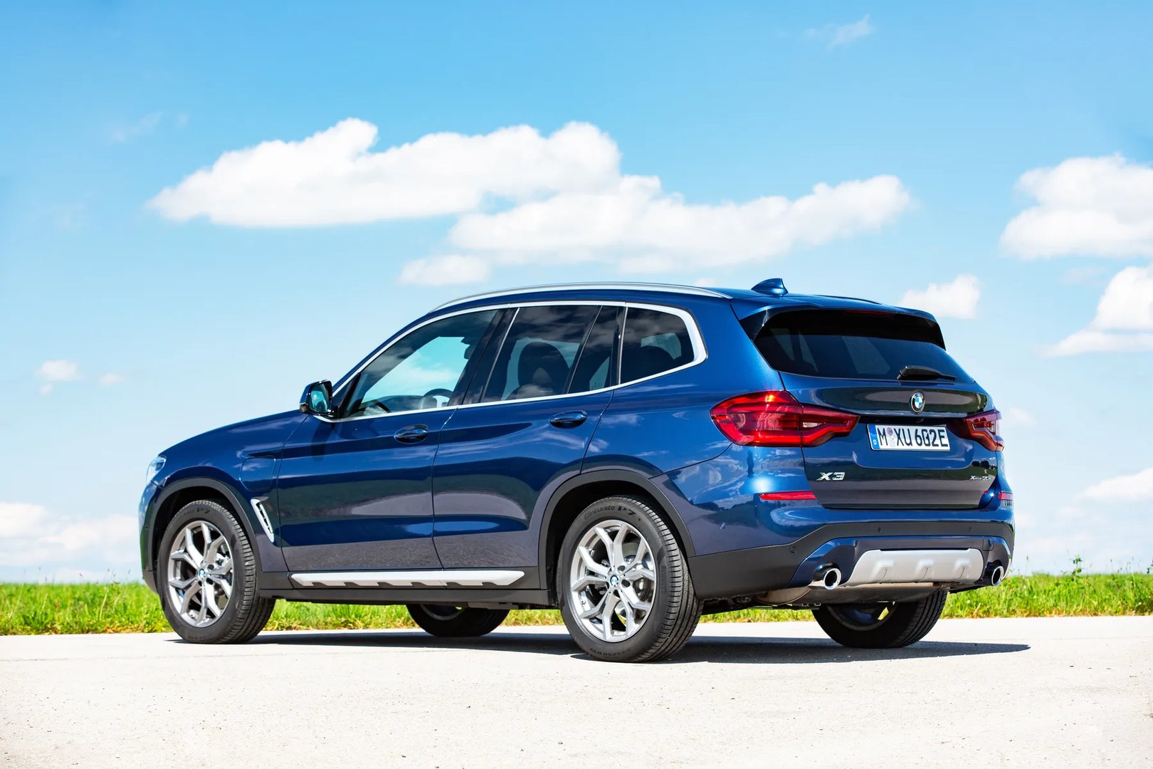 BMW_X3_3_generation__SUV_5-doors__3.jpg