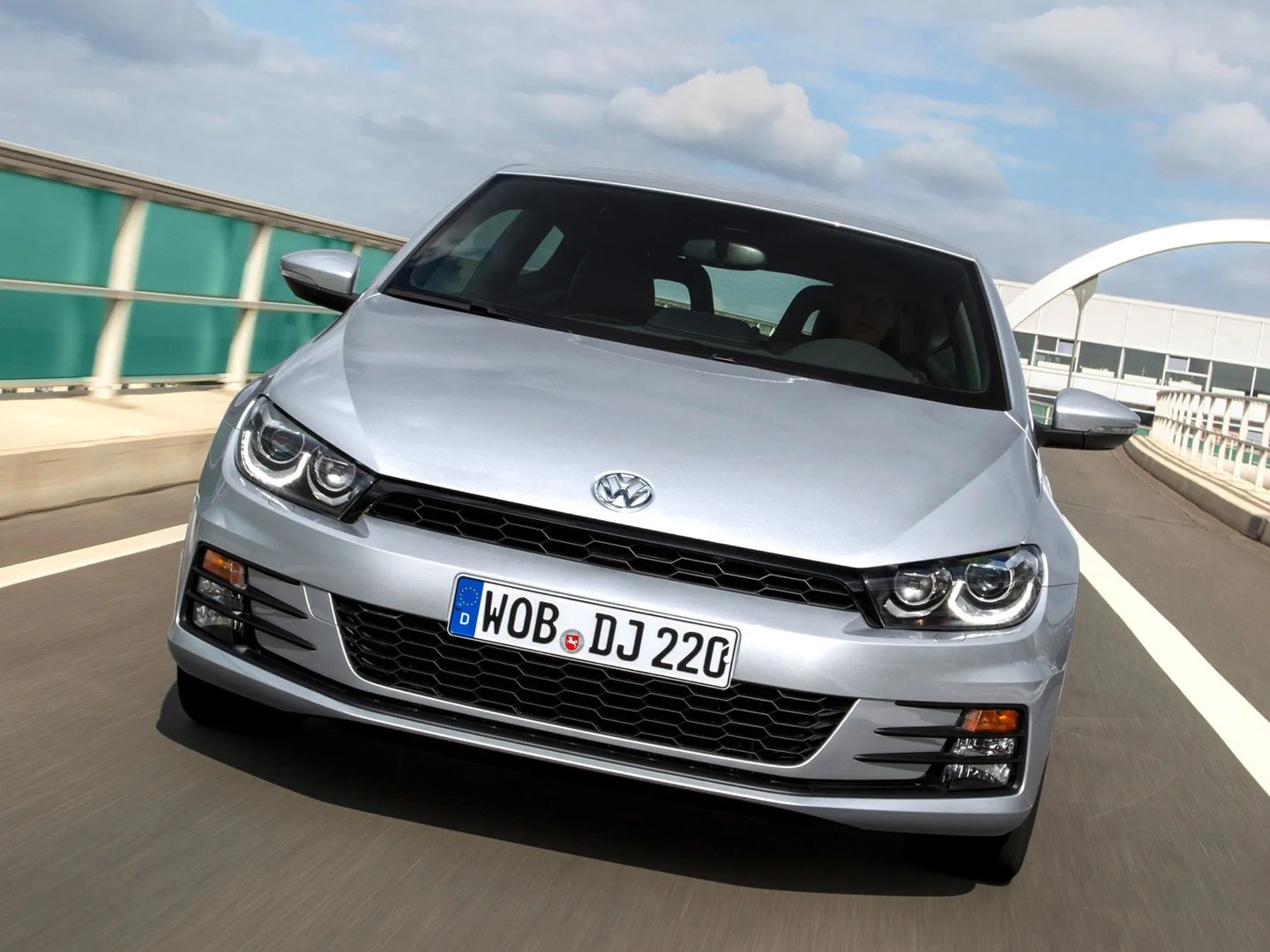 Volkswagen_Scirocco_3_generation_restyling__Hatchback_3-door__11.jpg