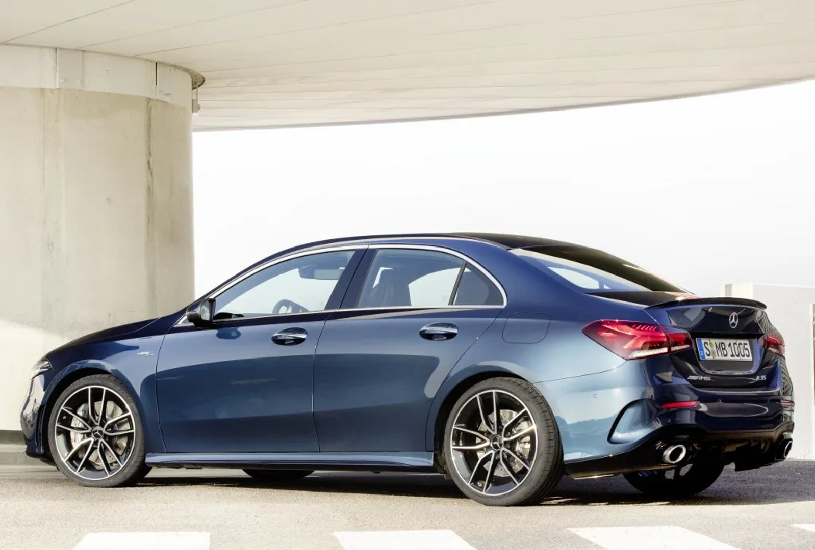 Mercedes_A-Class_AMG_2_generation__Sedan__11.jpg