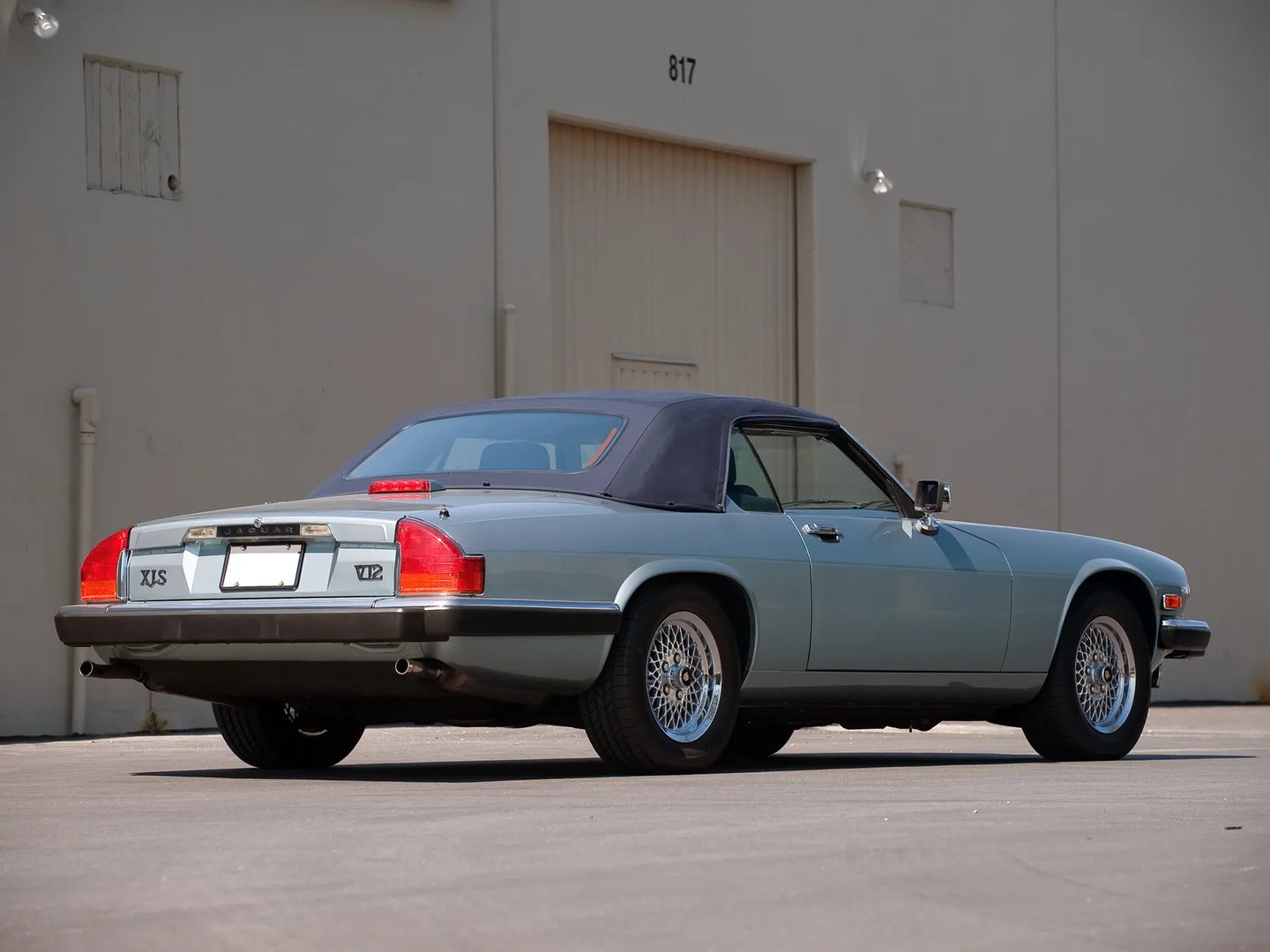 Jaguar_XJS_2_generation__Cabrio__1.jpg