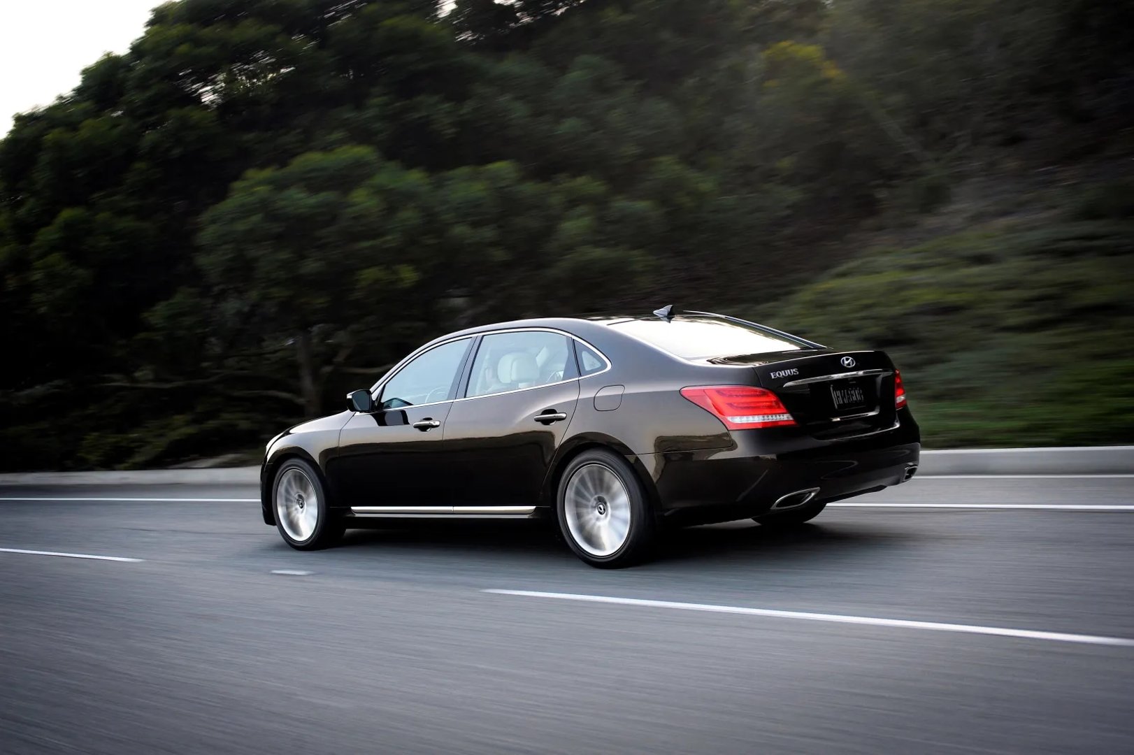 Hyundai_Equus_2_generation_restyling__Sedan__7.jpg