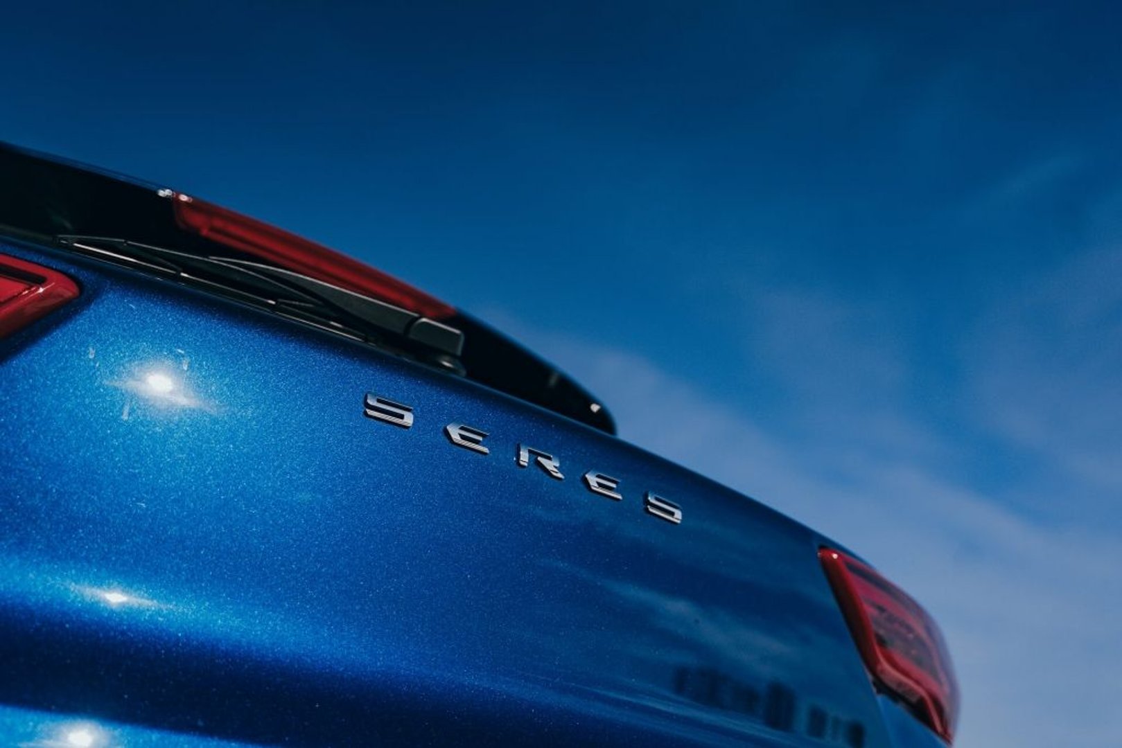 seres_3_EV_1_generation__SUV_5-doors__28.jpg