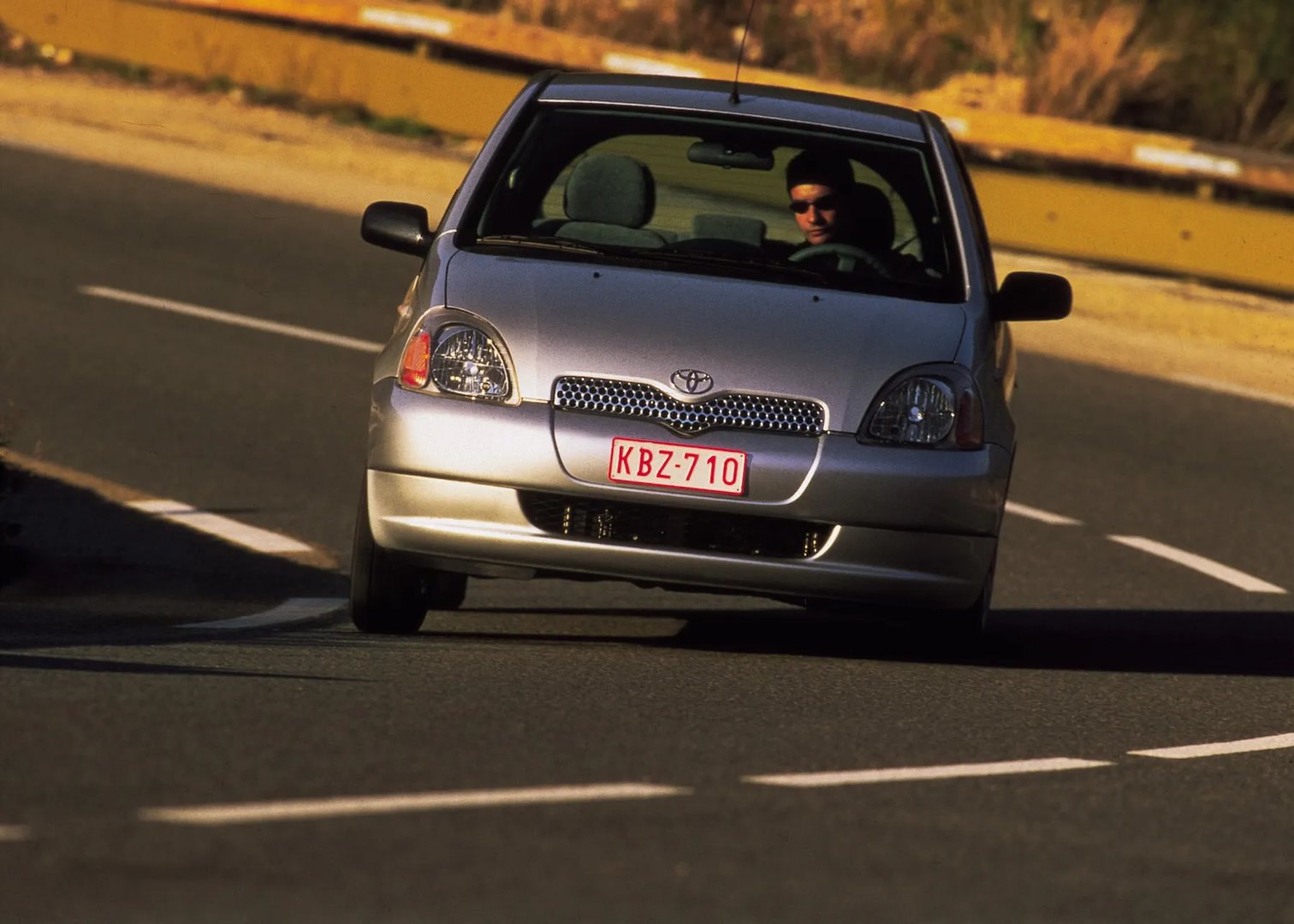 Toyota_Yaris_1_generation__Mini_5-doors__1.jpg