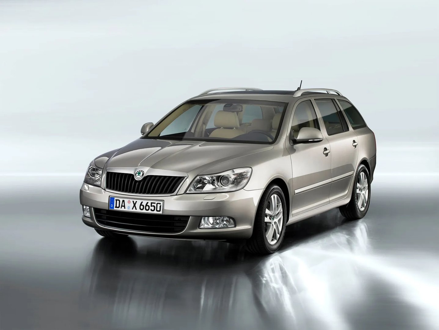 2 generation, restyling 