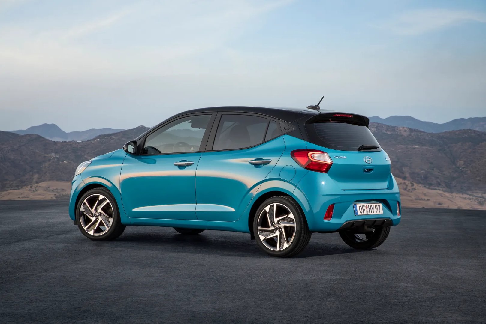 Hyundai_i10_3_generation__Mini_5-doors__1.jpg