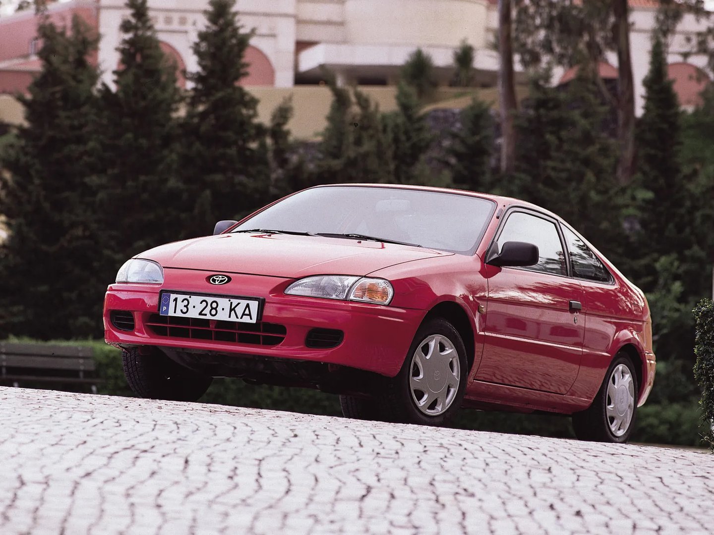 Toyota_Paseo_2_generation__Coupe__1.jpg